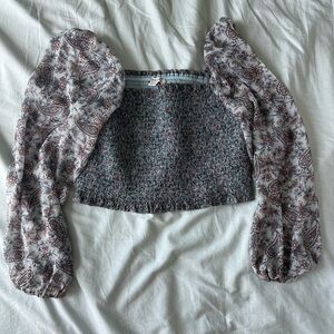 American Eagle Paisley Puff Sleeve Top